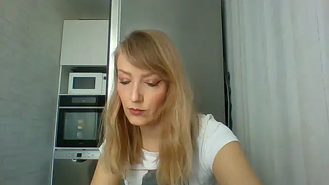 Snapshot of Satu8 chatting on April 28, 2026, 10:42 am Satu8 online show from April 28, 2026, 10:42 am