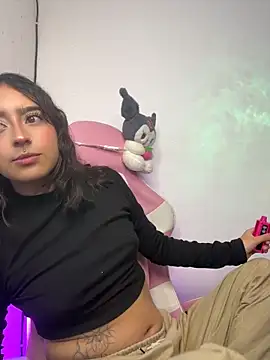 Princess Hotx online show from April 22, 2026, 4:52 pm