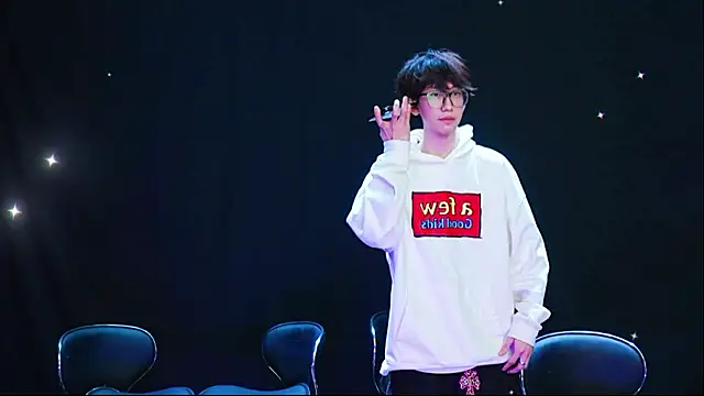 kissbaby-999 online show from March 23, 2026, 1:59 pm