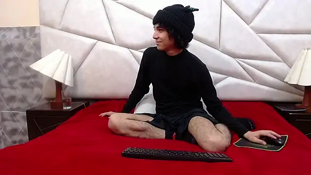 Snapshot of Nyx_and_Arian chatting on May 8, 2026, 2:28 am Nyx and Arian online show from May 8, 2026, 2:28 am