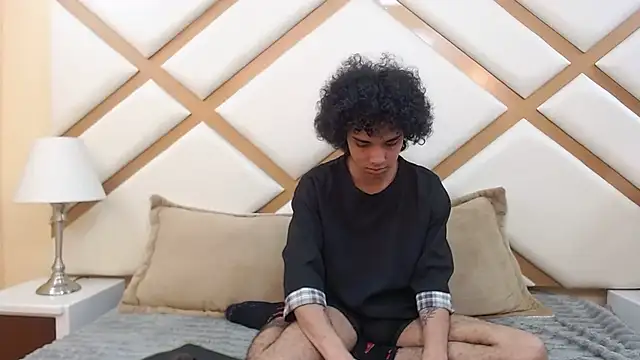 Snapshot of Nyx_and_Arian chatting on May 31, 2026, 3:04 am Nyx and Arian online show from May 31, 2026, 3:04 am