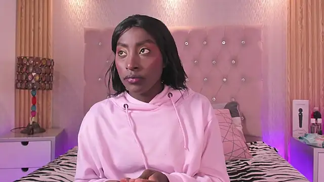 Jorinde Sexy online show from April 22, 2026, 4:26 am