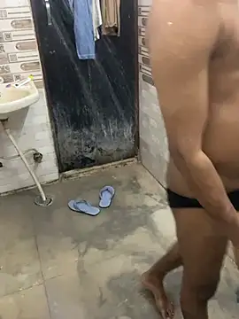 Snapshot of couple-new chatting on June 23, 2026, 4:05 pm couple-new online show from June 23, 2026, 4:05 pm
