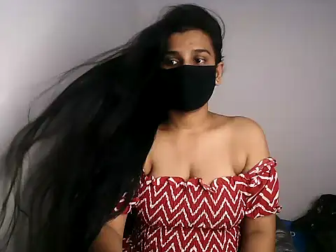 Ishika baby  online show from May 15, 2026, 8:38 pm