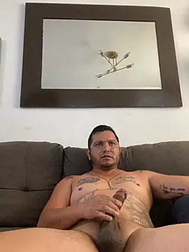 HOTB0Y18 online show from March 28, 2026, 9:58 pm