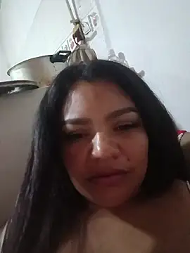Snapshot of Lara_Seduce chatting on April 1, 2026, 2:45 am Lara Seduce online show from April 1, 2026, 2:45 am