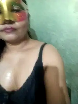 PriyankaSuthhar online show from April 12, 2026, 8:14 pm