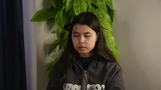 Snapshot of VaniaLeiss chatting on March 20, 2026, 6:29 am VaniaLeiss online show from March 20, 2026, 6:29 am