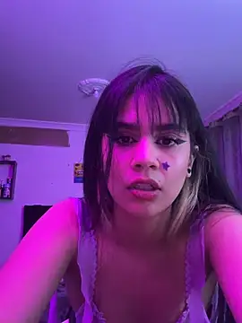 Snapshot of Bell_Marriny chatting on April 11, 2026, 7:45 am Bell Marriny online show from April 11, 2026, 7:45 am