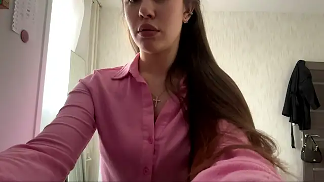 LypsiXo online show from March 20, 2026, 2:11 pm