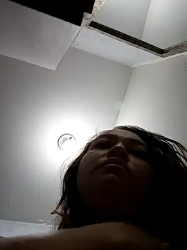 Snapshot of SabrinaVantress chatting on March 31, 2026, 3:08 am SabrinaVantress online show from March 31, 2026, 3:08 am