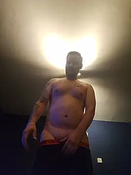 remy19866 online show from May 17, 2026, 3:26 am