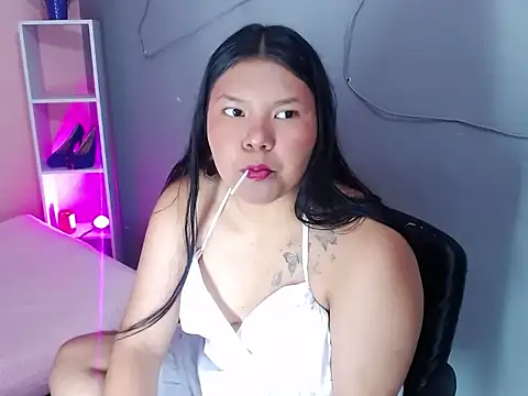 Snapshot of alma_ramseycm chatting on May 21, 2026, 2:51 am alma ramseycm online show from May 21, 2026, 2:51 am