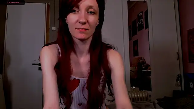 Snapshot of bzzz_bzzz chatting on April 5, 2026, 10:29 pm bzzz bzzz online show from April 5, 2026, 10:29 pm