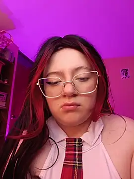 Snapshot of Gigi_hart7 chatting on April 24, 2026, 12:24 am Gigi hart7 online show from April 24, 2026, 12:24 am