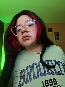 Snapshot of Gigi_hart7 chatting on May 8, 2026, 2:28 am Gigi hart7 online show from May 8, 2026, 2:28 am