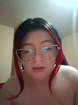 Snapshot of Gigi_hart7 chatting on May 22, 2026, 8:32 am Gigi hart7 online show from May 22, 2026, 8:32 am