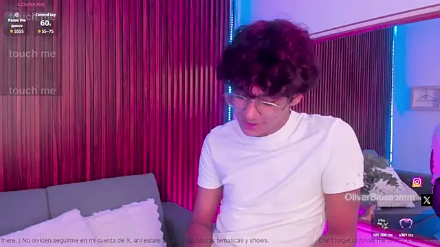 Snapshot of Oliver20__ chatting on June 12, 2026, 8:30 pm Oliver20 online show from June 12, 2026, 8:30 pm