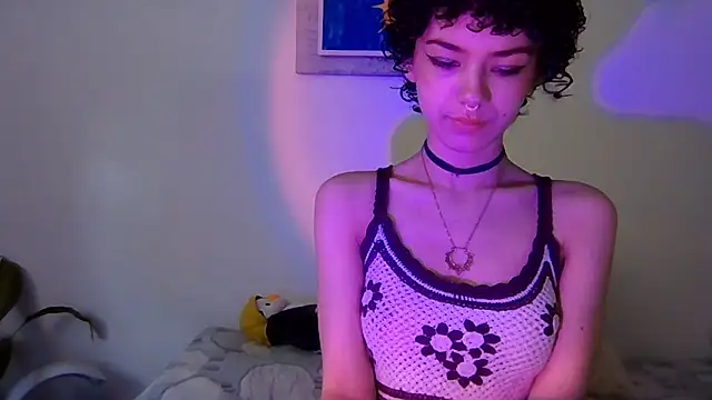 Snapshot of Tabitta_ chatting on May 18, 2026, 6:25 pm Tabitta online show from May 18, 2026, 6:25 pm