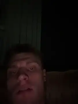 Snapshot of RAVENTREY1 chatting on March 31, 2026, 6:58 am RAVENTREY1 online show from March 31, 2026, 6:58 am