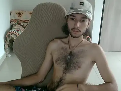 Snapshot of Adrien_polo chatting on April 8, 2026, 2:39 pm Adrien polo online show from April 8, 2026, 2:39 pm