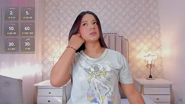 zoejenner  online show from May 25, 2026, 8:26 pm