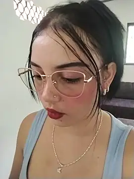veleria allurin online show from July 15, 2026, 6:46 pm