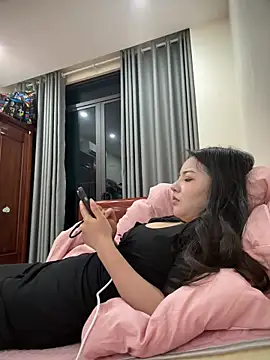   cherry-cute   online show from March 20, 2026, 6:13 pm