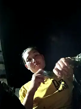 Snapshot of Meo-concute chatting on March 20, 2026, 1:27 pm Meo-concute online show from March 20, 2026, 1:27 pm