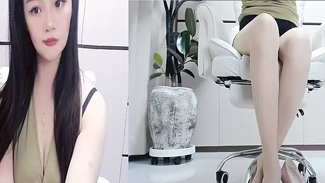 Latte-01 online show from July 28, 2026, 1:32 pm