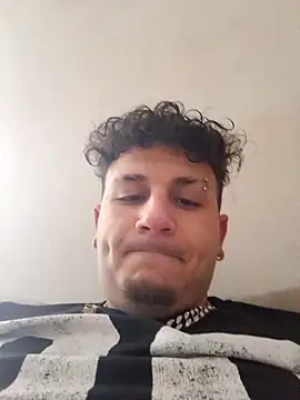 Snapshot of Baby122440 chatting on March 20, 2026, 7:57 am Baby122440 online show from March 20, 2026, 7:57 am