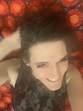 Cutealisandra online show from April 4, 2026, 7:06 am