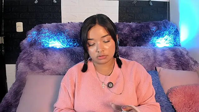 SofiiaCutee online show from May 30, 2026, 2:30 am