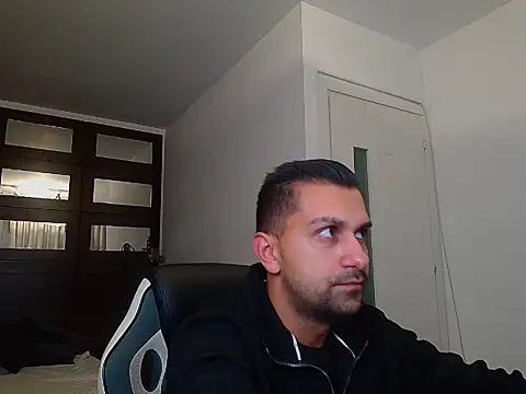 BryceReign online show from May 21, 2026, 4:19 am