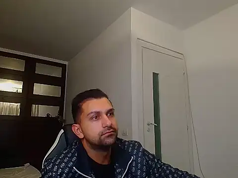BryceReign online show from May 23, 2026, 4:29 am