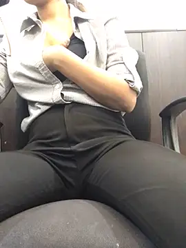 Snapshot of Rajukummr chatting on April 13, 2026, 12:10 pm Rajukummr online show from April 13, 2026, 12:10 pm