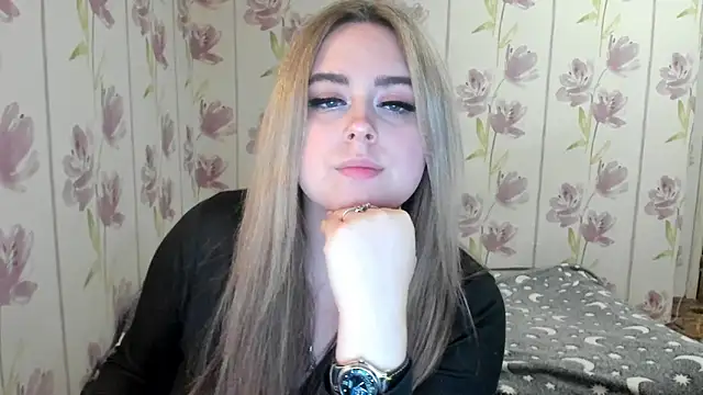 Agathameoww online show from May 16, 2026, 9:35 pm