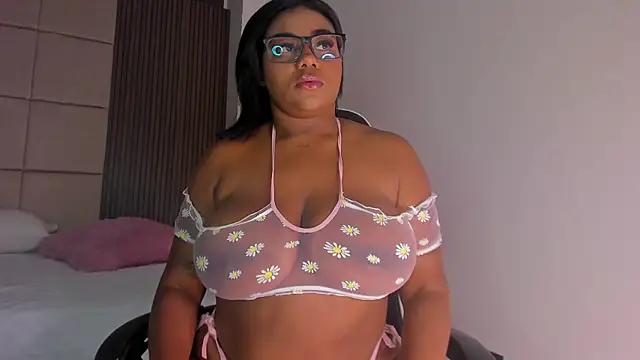 Snapshot of Astrid_leon chatting on April 10, 2026, 1:55 am Astrid leon online show from April 10, 2026, 1:55 am