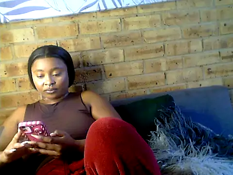 MILLIONDOLLARPUSSY95 online show from March 24, 2026, 11:04 am