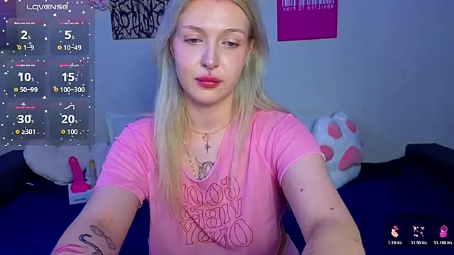 BlondieSummer online show from May 29, 2026, 1:31 pm