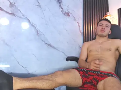 Snapshot of BrandomLuna chatting on March 22, 2026, 7:28 pm BrandomLuna online show from March 22, 2026, 7:28 pm