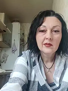 Snapshot of HelgaDennis chatting on March 28, 2026, 1:54 pm HelgaDennis online show from March 28, 2026, 1:54 pm