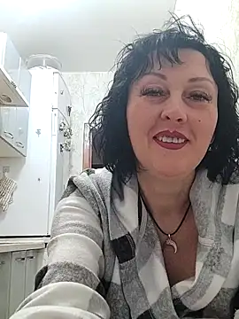 Snapshot of HelgaDennis chatting on April 6, 2026, 3:26 am HelgaDennis online show from April 6, 2026, 3:26 am