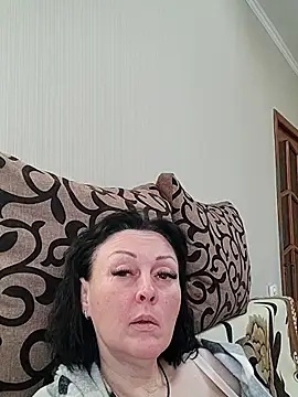 Snapshot of HelgaDennis chatting on May 14, 2026, 4:36 pm HelgaDennis online show from May 14, 2026, 4:36 pm