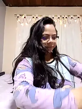 Snapshot of ROUSSE_SINCLAIR chatting on April 16, 2026, 9:50 pm ROUSSE SINCLAIR online show from April 16, 2026, 9:50 pm