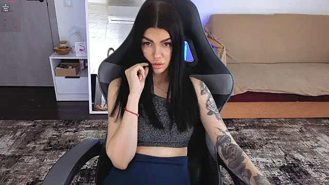 Snapshot of AnacondaOnn chatting on March 29, 2026, 8:47 am AnacondaOnn online show from March 29, 2026, 8:47 am