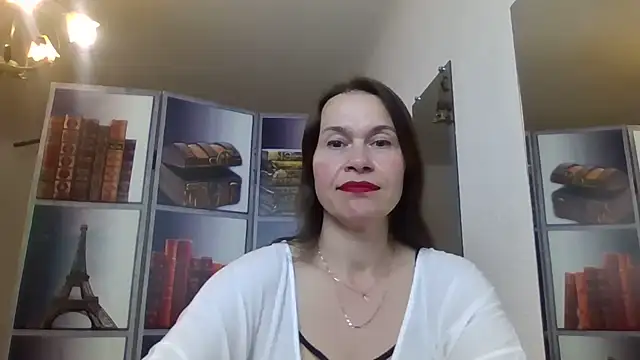 Selena Moo online show from May 16, 2026, 10:36 am