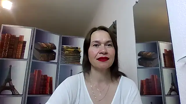 Selena Moo online show from May 18, 2026, 8:09 am