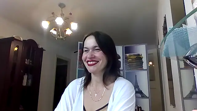 Selena Moo online show from May 29, 2026, 9:51 am