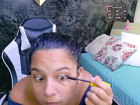 Shadai Ross online show from May 16, 2026, 4:20 am